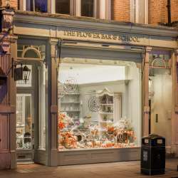 Brompton Road Flower Bar and School