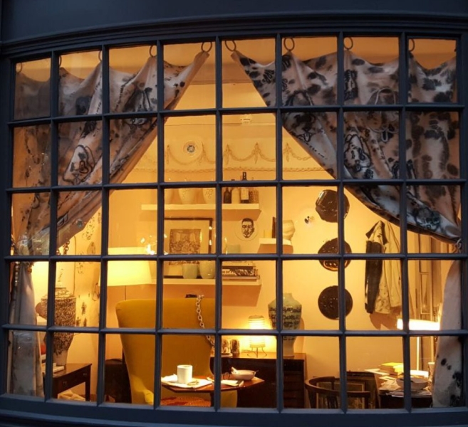THE SMALLEST GALLERY IN SOHO – LIAM