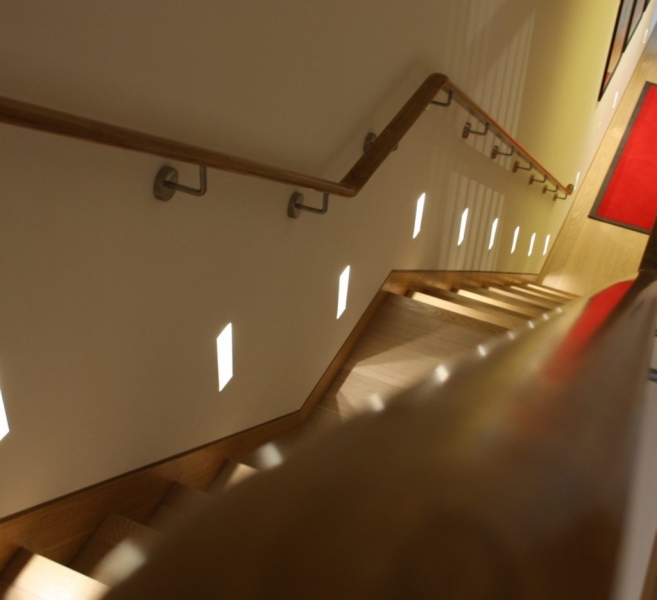 VICARAGE GATE, LONDON – APARTMENTS